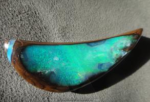 Opal Boulder Solitär Australien